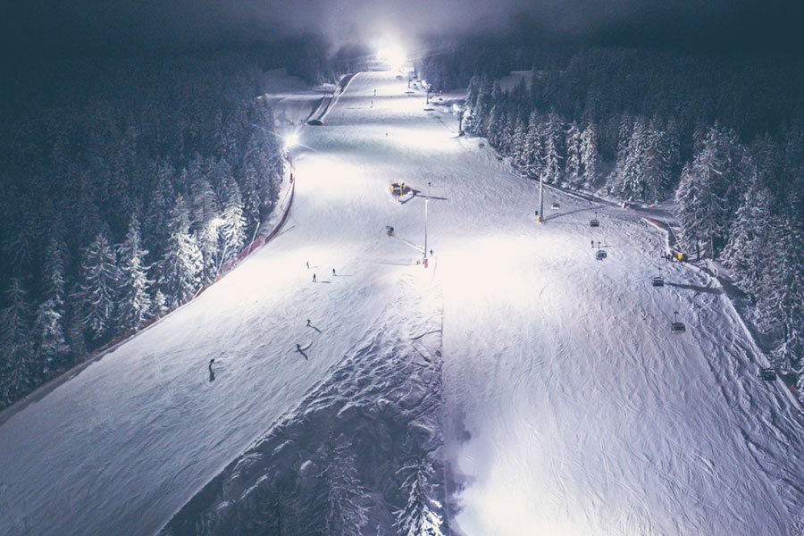Nachtskifahren im Skigebiet 3 Zinnen